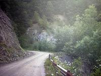 drumul-spre-secu-de-la-baraj-bicaz